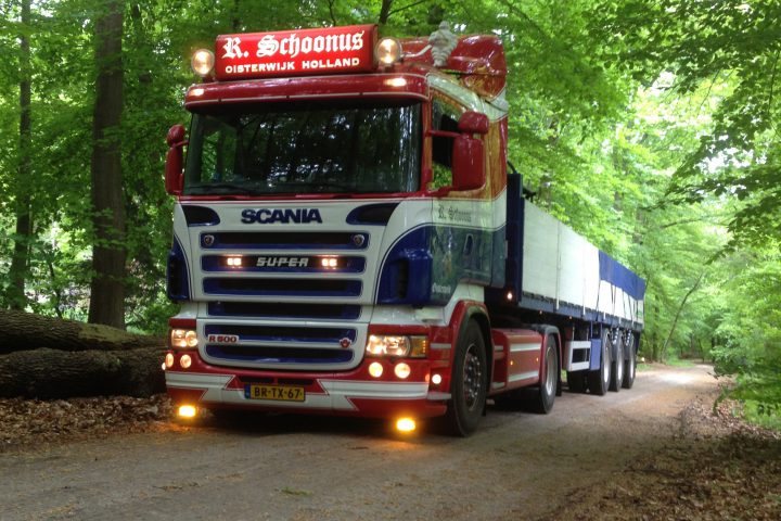 Scania R500