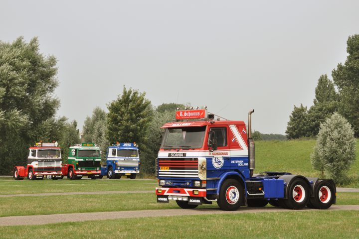 Scania 142