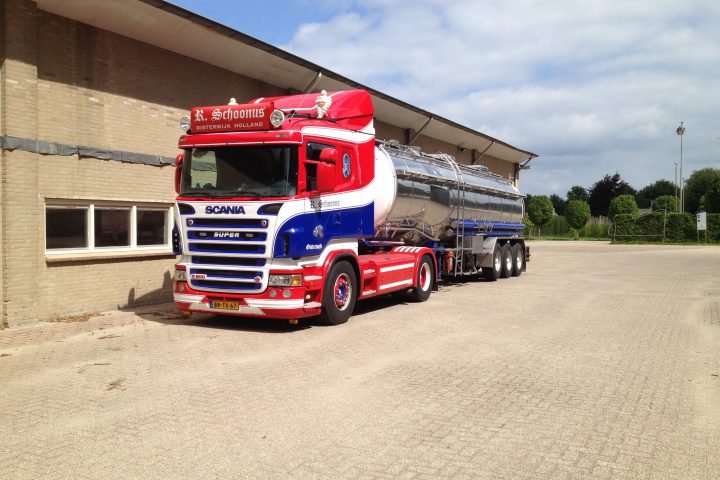 Scania R500