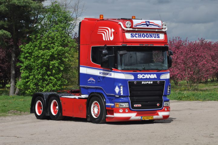 Scania R500